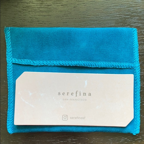 🫣Serefina Gold Bangle - Picture 9 of 10